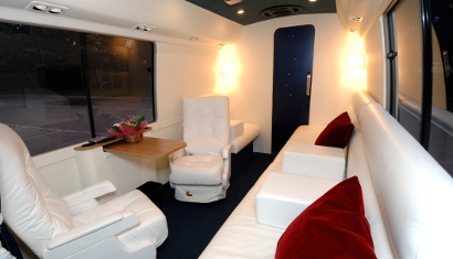 Private Taxi Coolstar Limousine