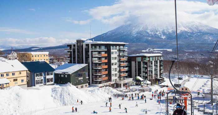 Niseko ski-in-ski-out accommodation Alpen Ridge